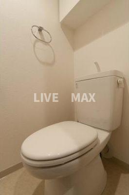 トイレ　※同タイプ参考写真仕様。フロアなどの色が異なる可能性がござい