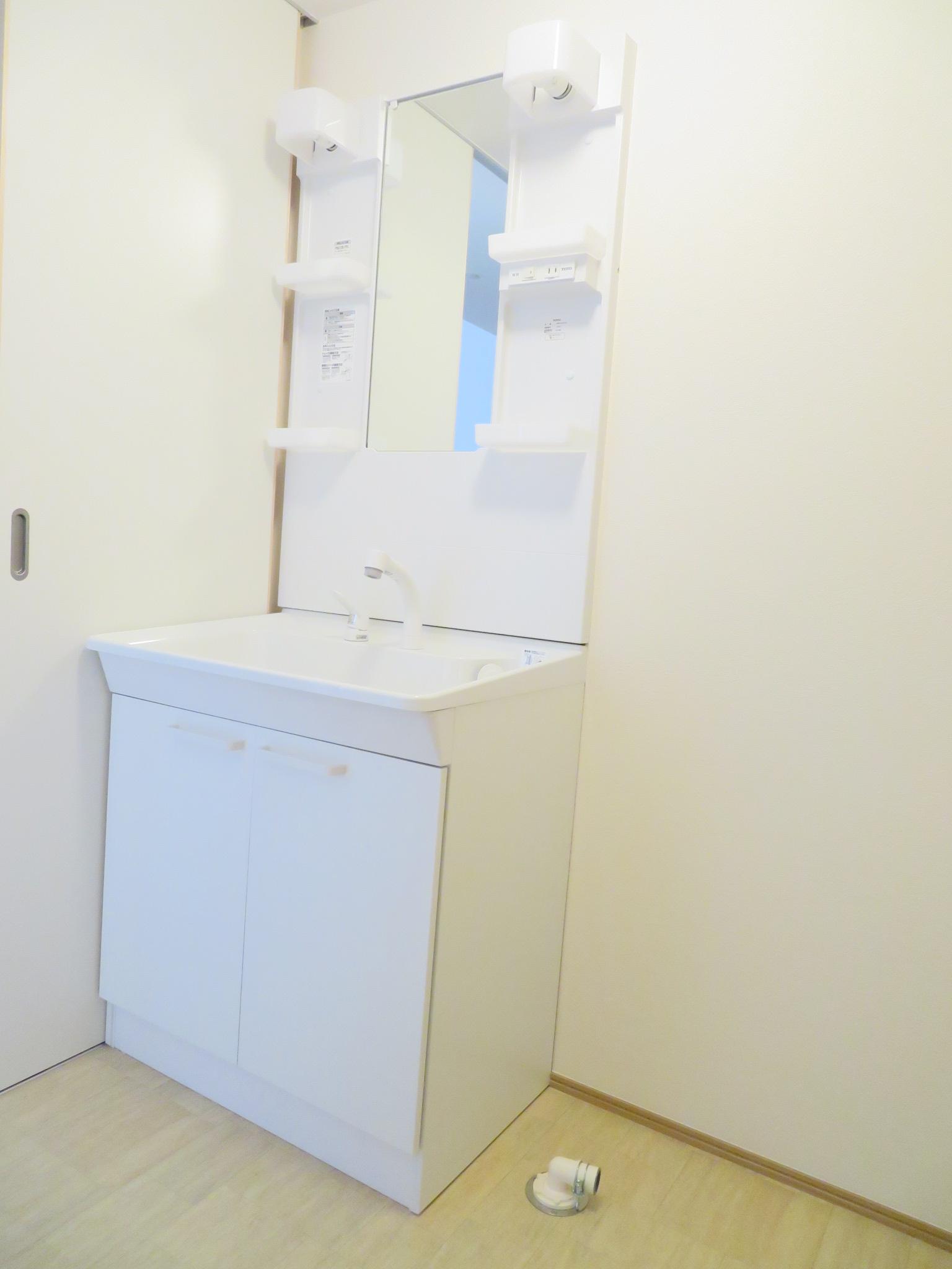 洗面設備　洗面化粧台