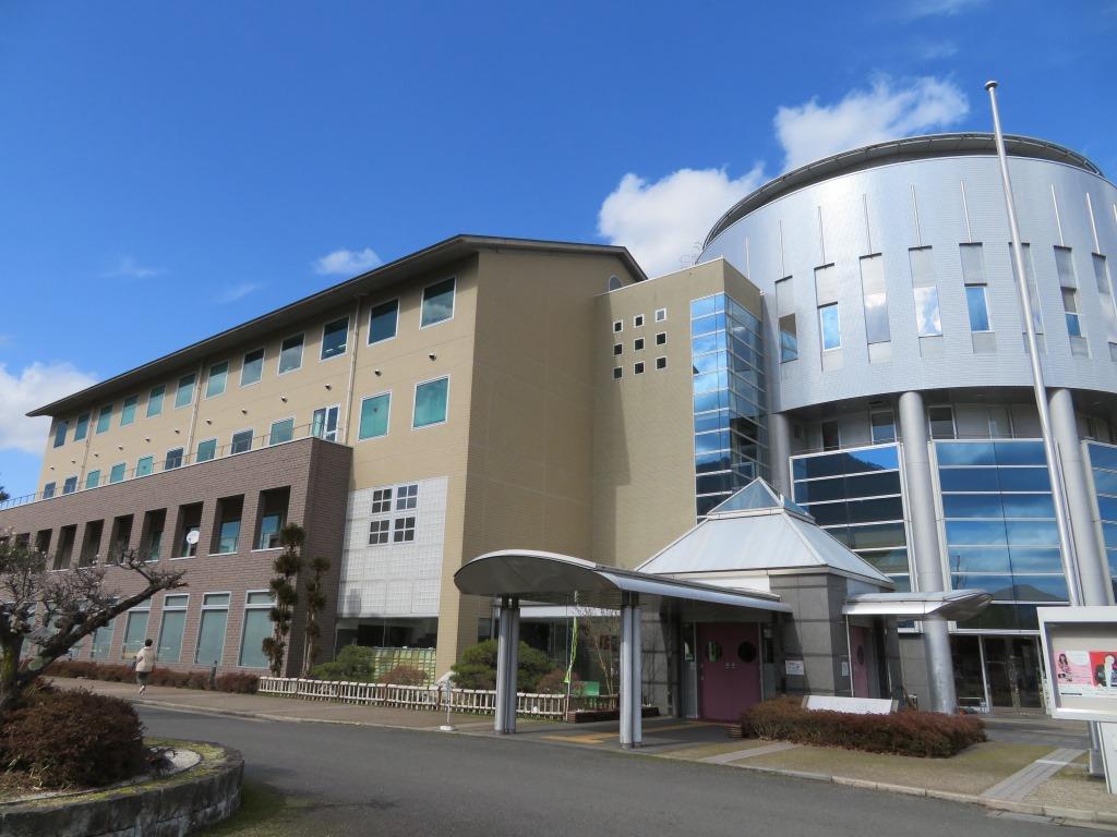 役所　丹波市役所春日庁舎（役所）まで225m