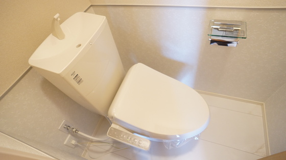 トイレ　シャワー付きトイレ
