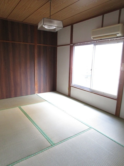 居室・リビング　LINEでのお問い合わせもお待ちしております♪