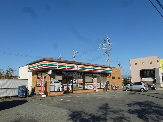 コンビニ　セブンイレブン 長野南高田店（コンビニ）まで678m