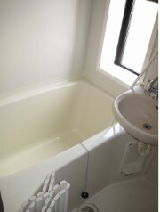 バス・シャワールーム　※別のお部屋の参考写真