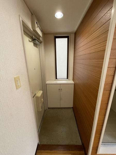 エール青谷の玄関写真