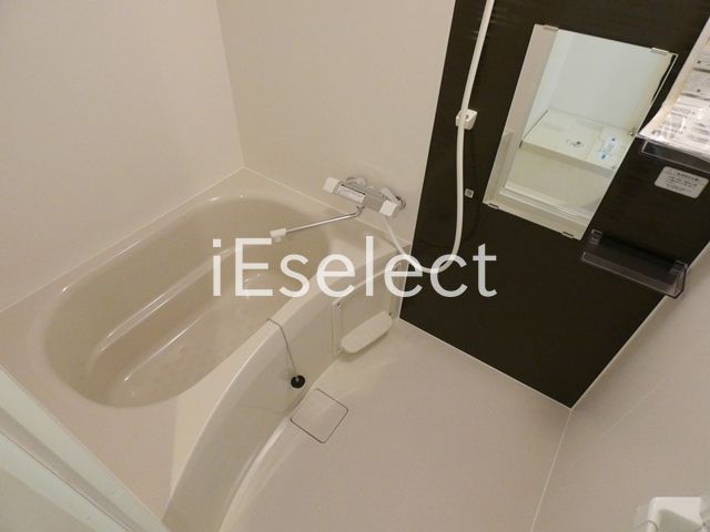 バス・シャワールーム　一日の疲れを流すバスルーム