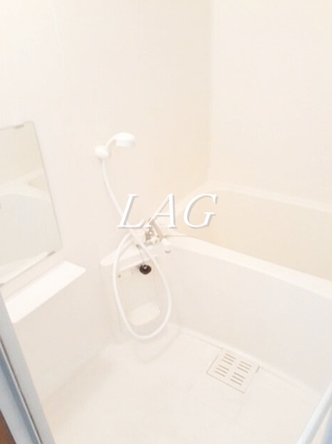 バス・シャワールーム　お風呂です。