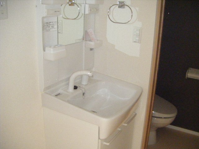 その他　脱衣スペースあります