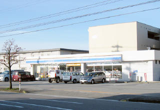 コンビニ　ローソン 富山環状上飯野店（コンビニ）まで761m