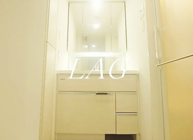 洗面設備　洗面台です。