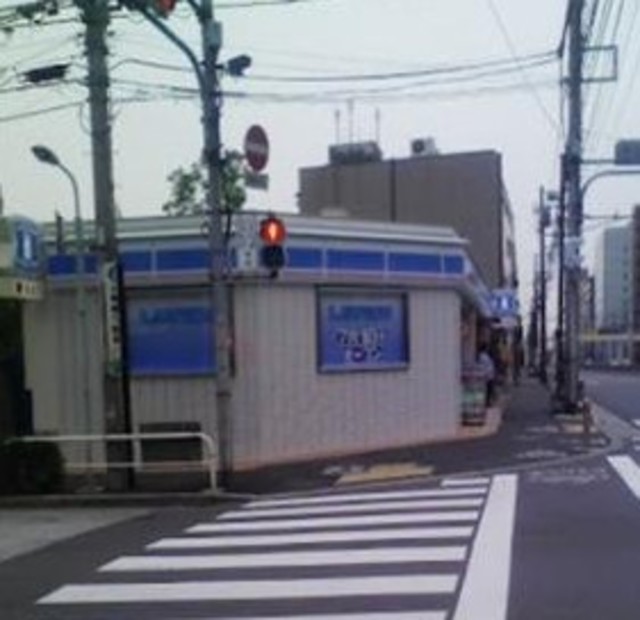 コンビニ　ローソン新馬場南口店（コンビニ）まで478m