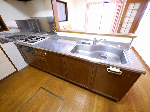 キッチン　お料理しやすいキッチンです