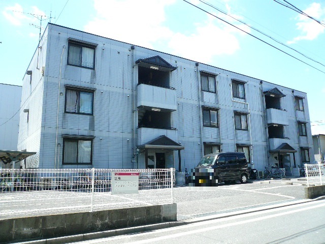 建物外観　新婚さん・ファミリー世帯におすすめの賃貸マンションです！