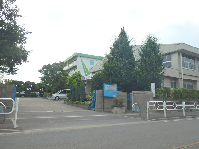 小学校　戸田市立笹目東小学校（小学校）まで700m