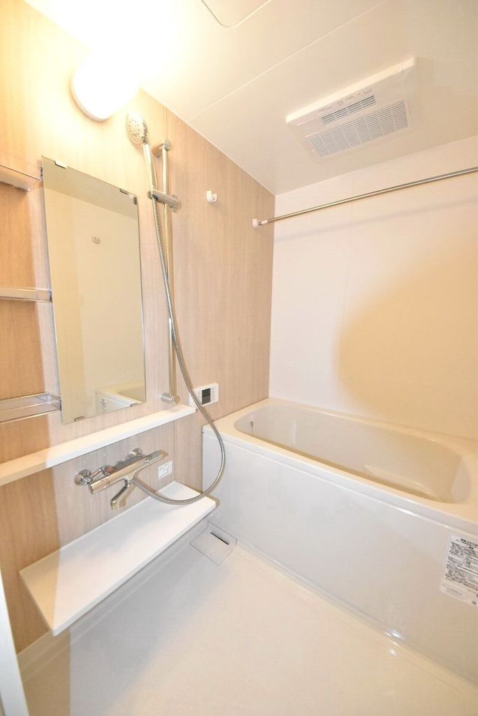 バス・シャワールーム　類似写真