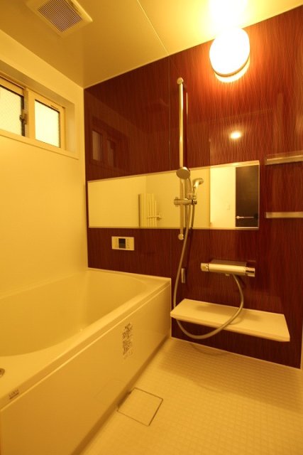 バス・シャワールーム