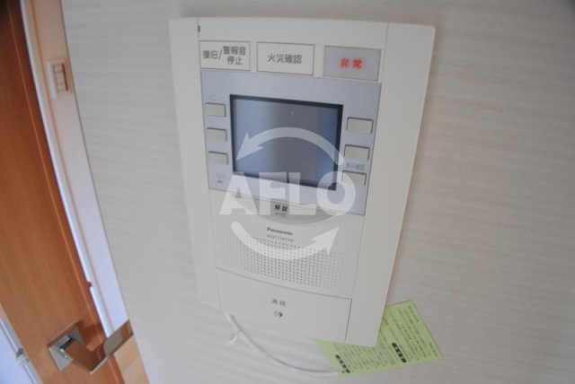 セキュリティ　エスライズ西本町　モニター付きインターフォン