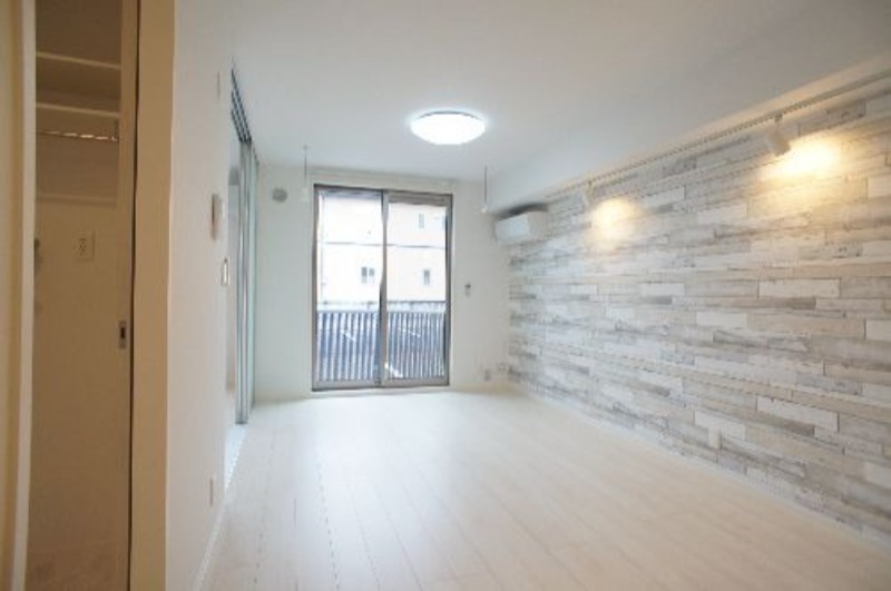 居室・リビング　図面と現状に相違がある場合には現状を優先