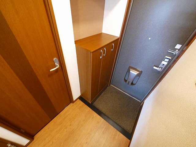 玄関　きれいな玄関です