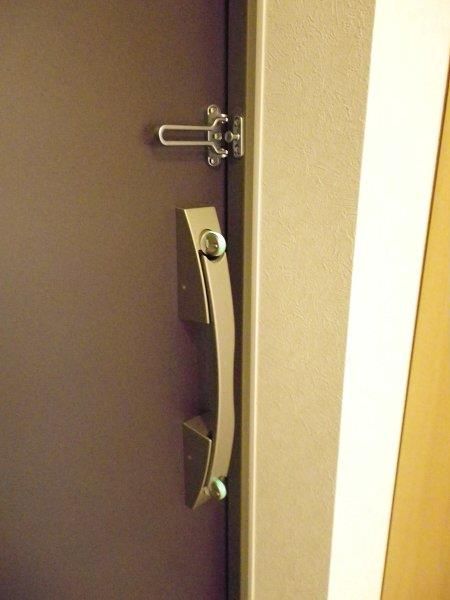 玄関　※別部屋参考写真