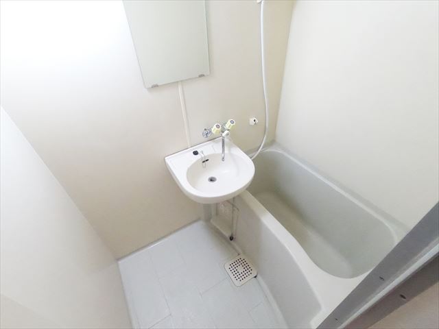 バス・シャワールーム　セパレート