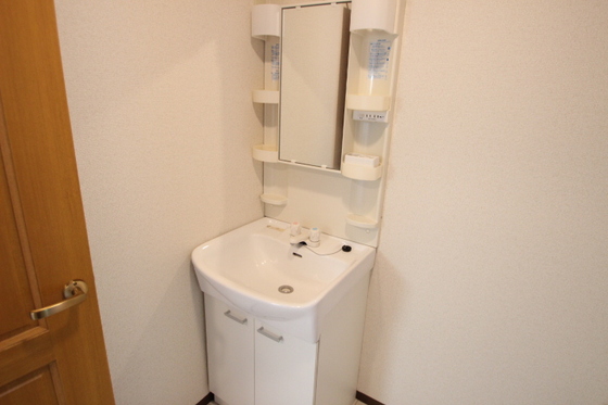 洗面設備　※別部屋の写真です