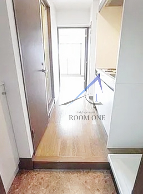 玄関　玄関です。