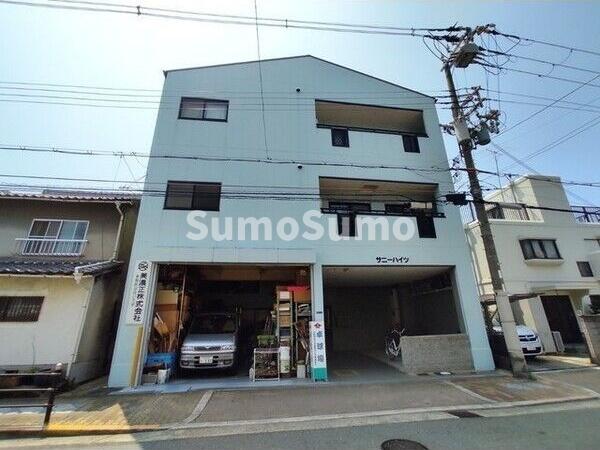 建物外観　落ち着いた雰囲気の外観です