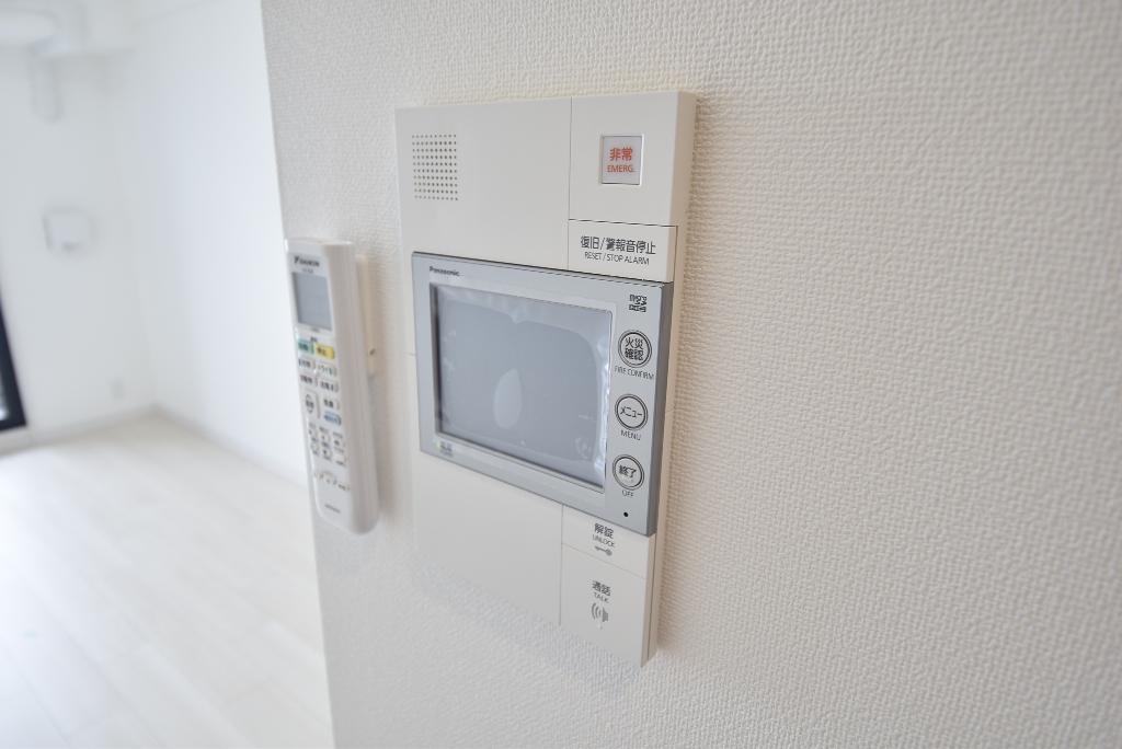 セキュリティ　カメラ付インターホン