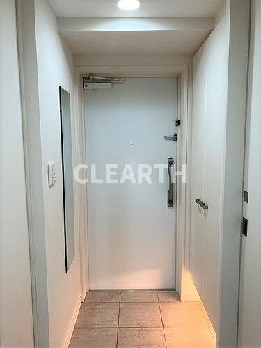 玄関　玄関　※2023年5月撮影