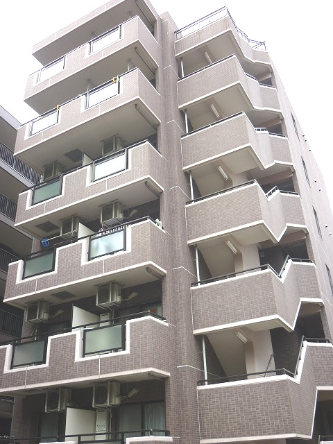 建物外観　ネット無料のマンションです。