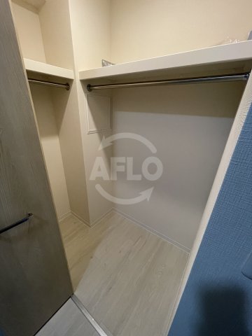 収納　Arome梅田（アローム梅田）　ウォークインクローゼット