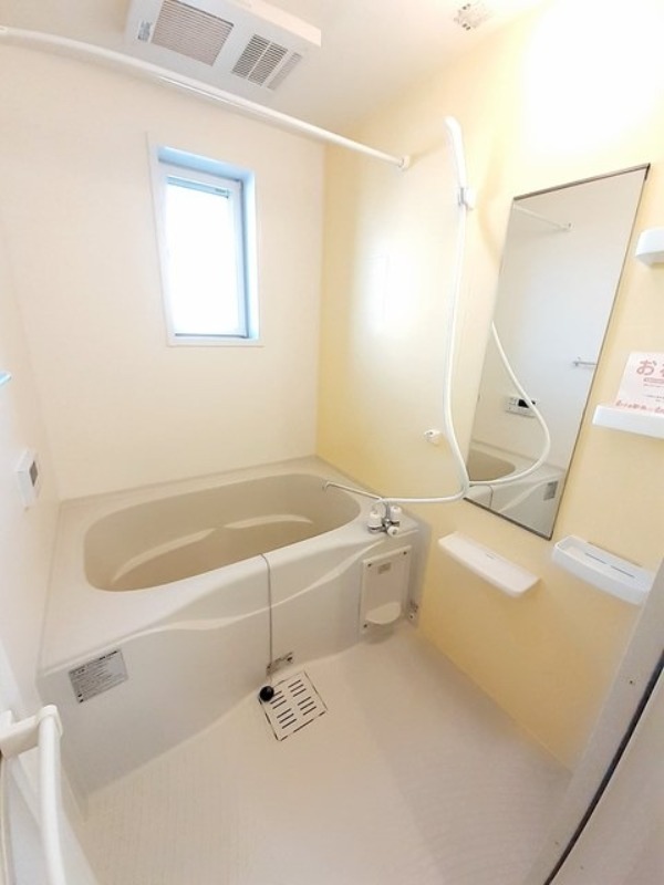 バス・シャワールーム　図面と現状に相違がある場合には現状を優先