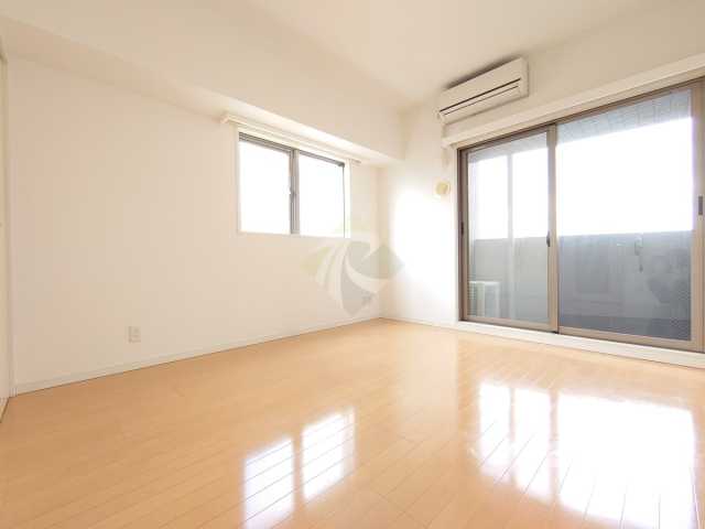 居室・リビング　スカイコート新宿壱番館