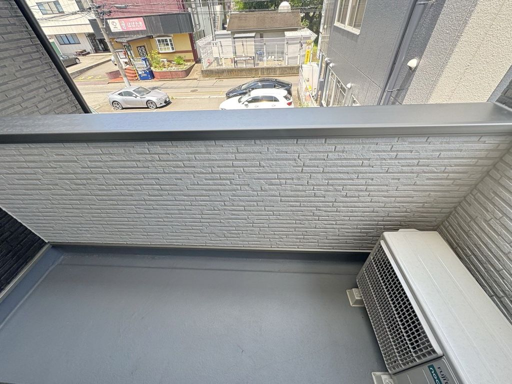 バルコニー　バルコニー