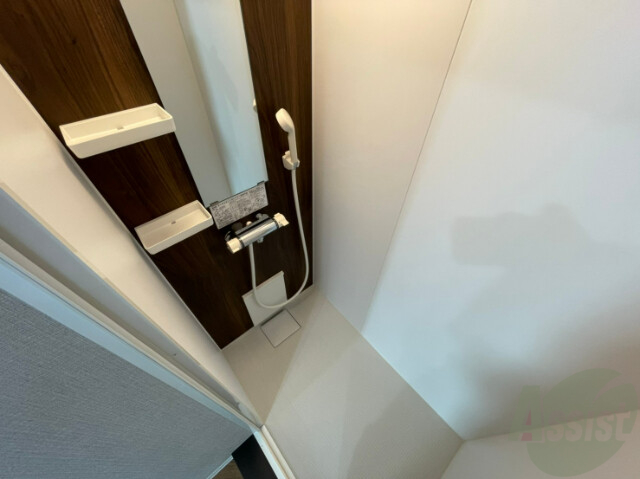 バス・シャワールーム　シャワールームです。疲れを流してさっぱりしましょう。