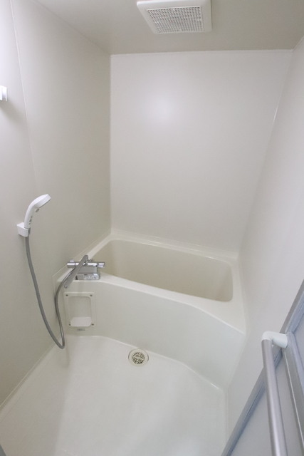 バス・シャワールーム　バスルーム