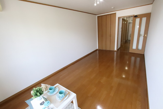 その他部屋・スペース　洋室１０．３帖