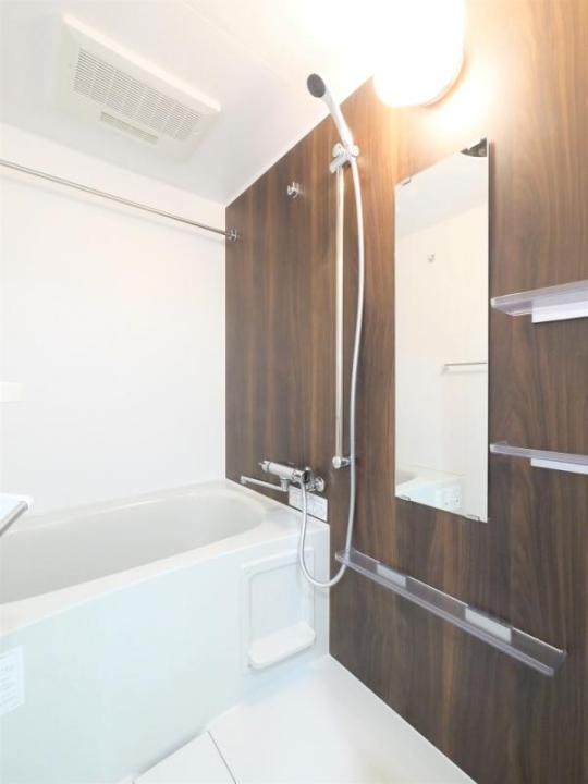 バス・シャワールーム　風呂