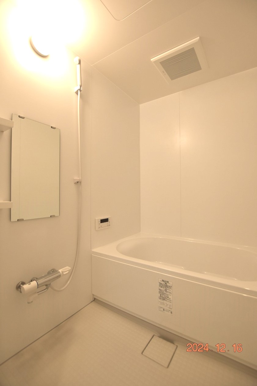 バス・シャワールーム　オートロック付新築物件★仲介手数料10％割引（個人のみ）★