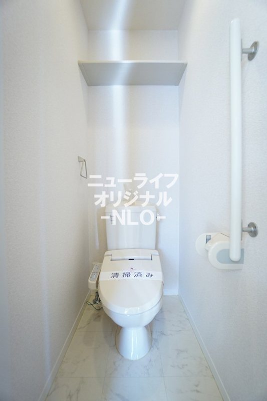 トイレ　あると嬉しい温水洗浄便座付きトイレ☆