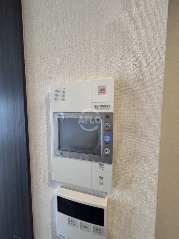 セキュリティ　コンフォリア・リヴ新大阪西宮原ソルテラス　モニター付きインタ