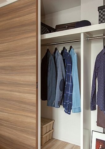 収納　モデルルーム写真