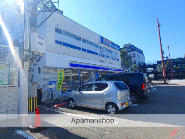 コンビニ　ローソン（コンビニ）まで531m