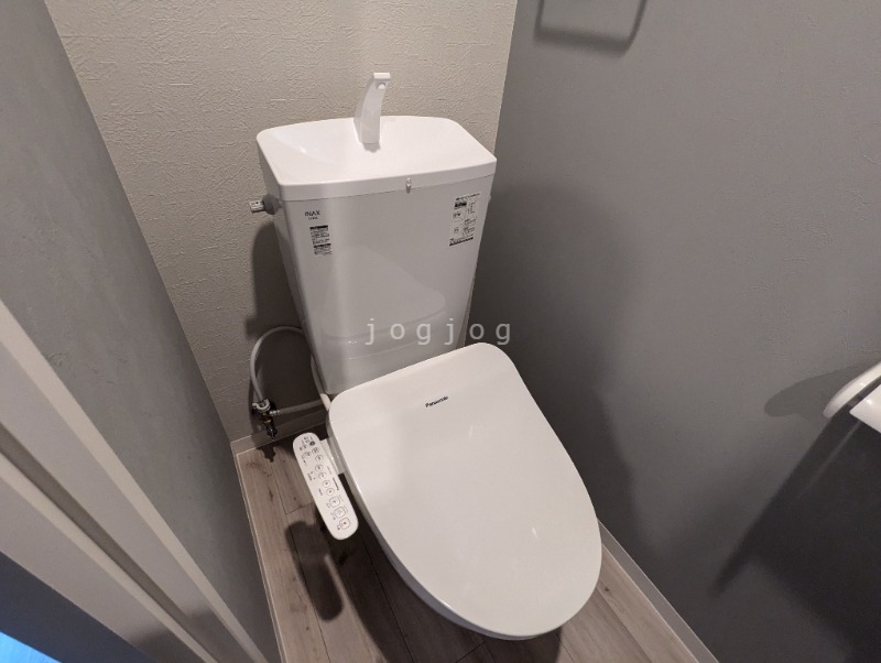 トイレ　バスイメージ