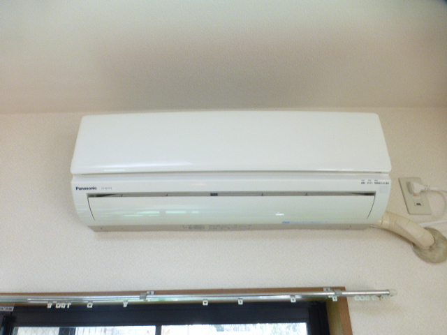 その他　快適な空間を演出する　エアコン付