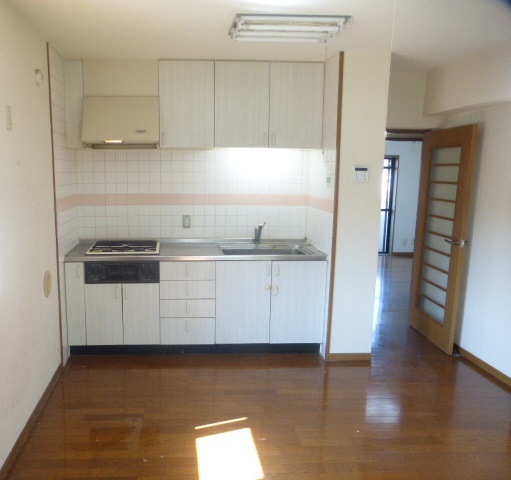 居室・リビング　ワイドなリビング　陽当り良好