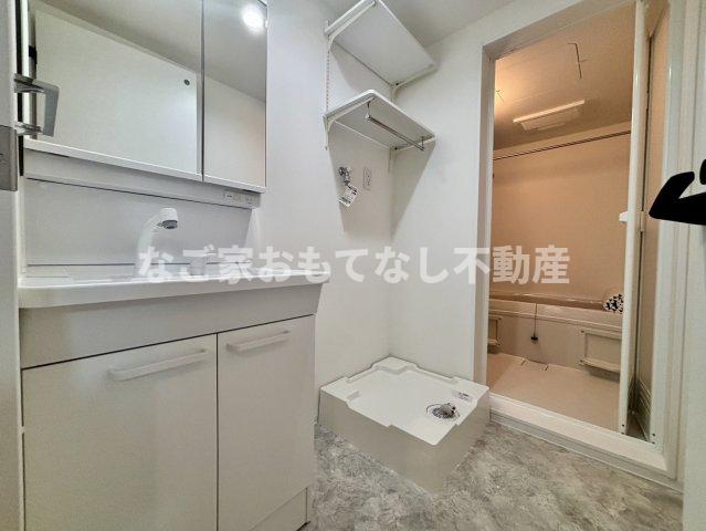 トイレ　※同タイプ写真