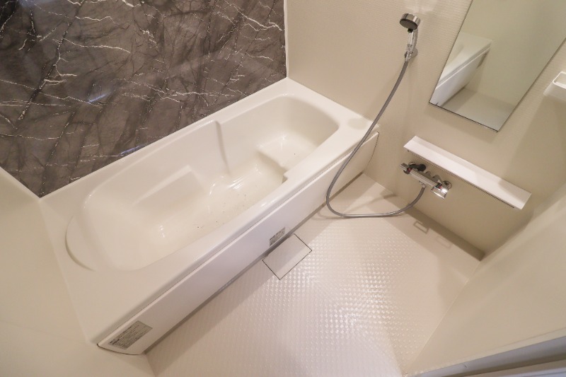 バス・シャワールーム　図面と現状に相違がある場合には現状を優先