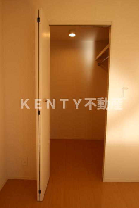 収納　ちょっとした収納スペースも充実しています