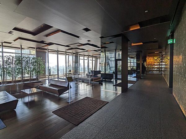 エントランス　エントランス